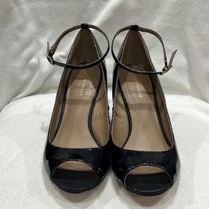 Ann Taylor black wedge size 9